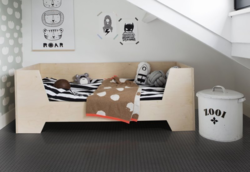 Artifact Vinylgolv - Dots Svart - REST 465X400 CM