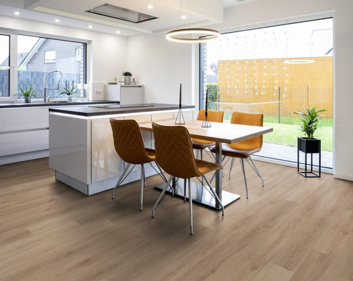 Wood Edition Comfort, Planka, Ek Budapest