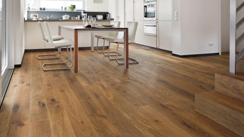 Haro plankgolv - Rökt Ek Sauvage borstad nL+