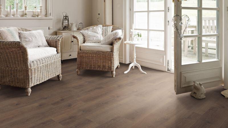 Haro laminatgolv - Plankgolv, Ek Contura rökt