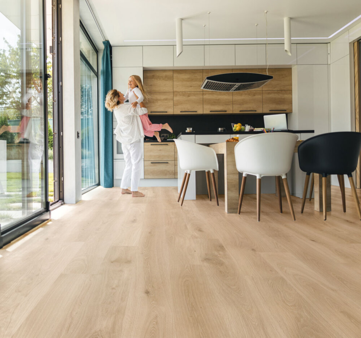 Moland Circular Plank, Oak Northern White