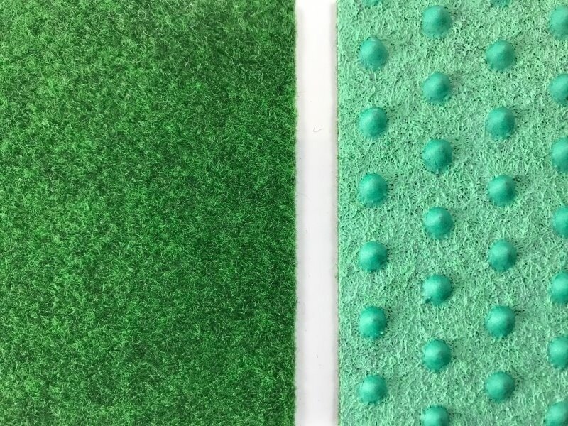 Cricket grön nålfilt med noppor (Gräs) - REST 340X400 CM.