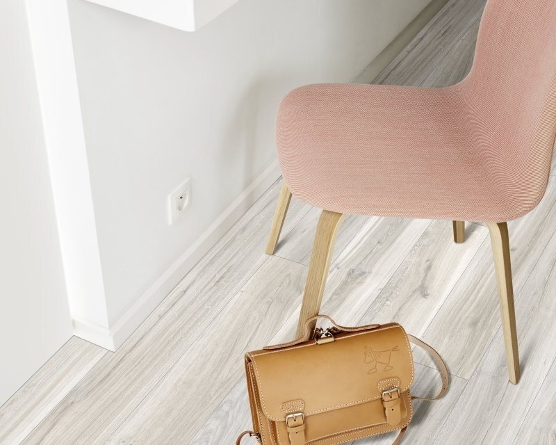 Vinylgolv - Supreme Pristine Oak - REST 230X400 CM